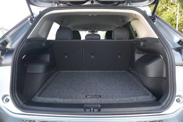 Volkswagen Tiguan Vehicle Image 07