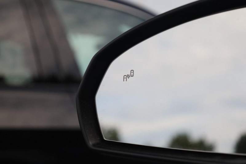 Volkswagen Taos Vehicle Image 19