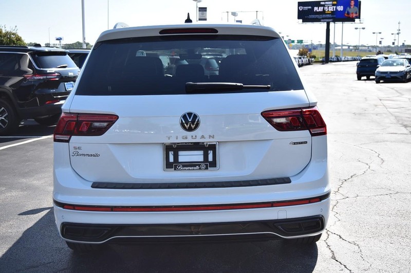 Volkswagen Tiguan Vehicle Image 06