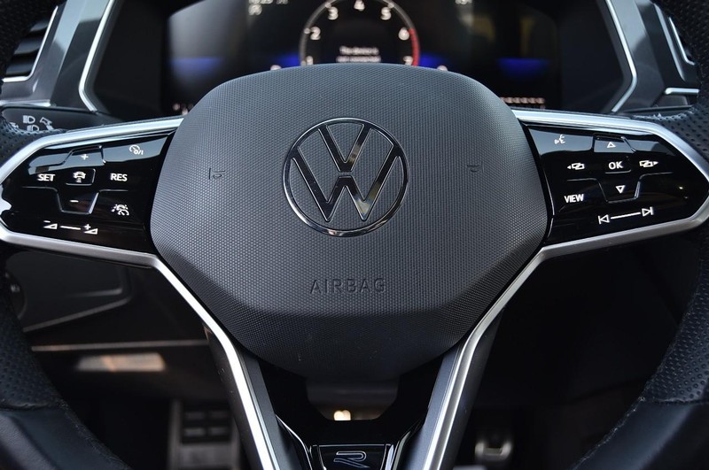 Volkswagen Tiguan Vehicle Image 19