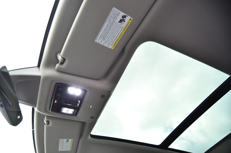 Volkswagen Atlas Vehicle Full-screen Gallery Image 21