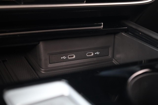 Volkswagen Atlas Vehicle Image 18