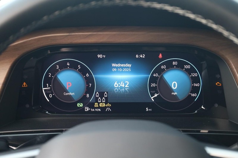 Volkswagen Atlas Vehicle Image 14