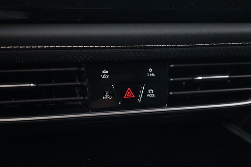 Volkswagen Atlas Vehicle Image 17