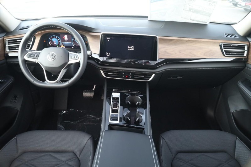 Volkswagen Atlas Vehicle Image 26