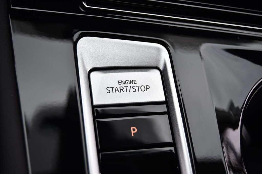 Volkswagen Atlas Vehicle Full-screen Gallery Image 17