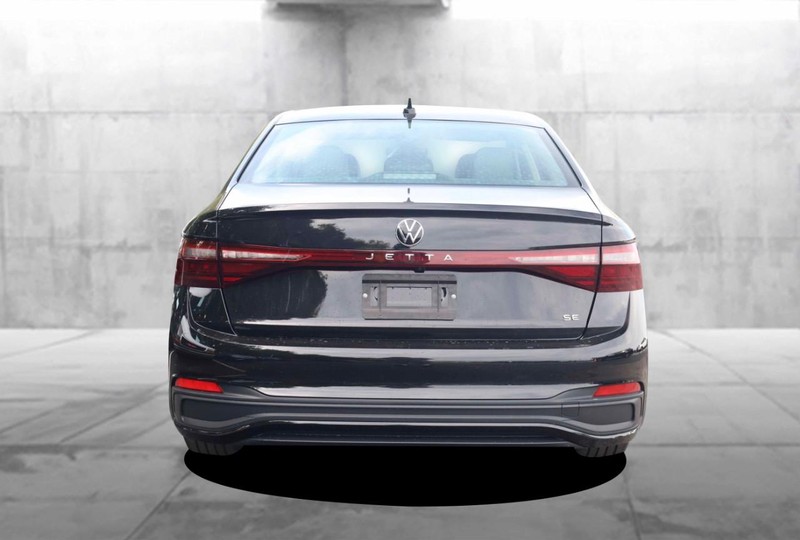 Volkswagen Jetta Vehicle Image 06