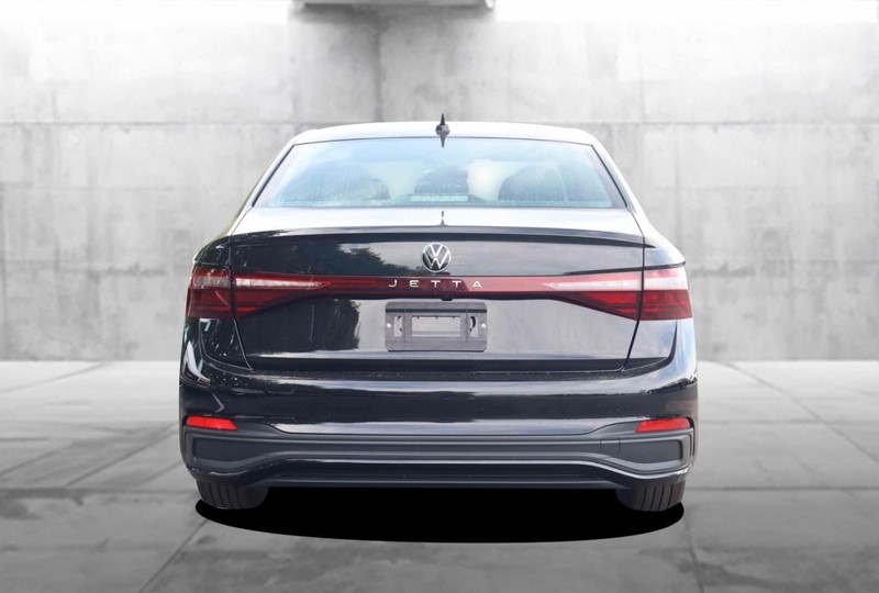 Volkswagen Jetta Vehicle Image 06