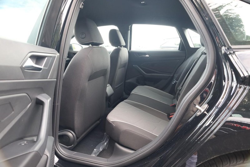 Volkswagen Jetta Vehicle Image 20