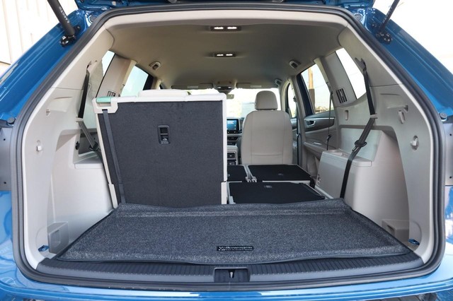 Volkswagen Atlas Vehicle Image 08