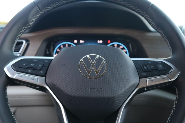 Volkswagen Atlas Vehicle Image 11