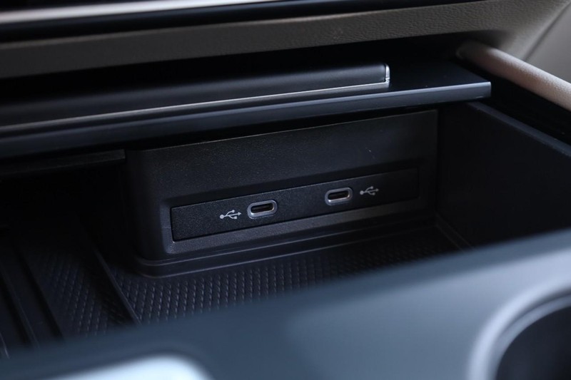 Volkswagen Atlas Vehicle Image 16