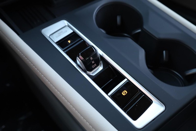 Volkswagen Atlas Vehicle Image 17