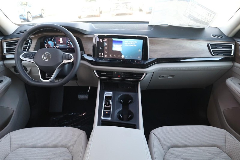 Volkswagen Atlas Vehicle Image 24