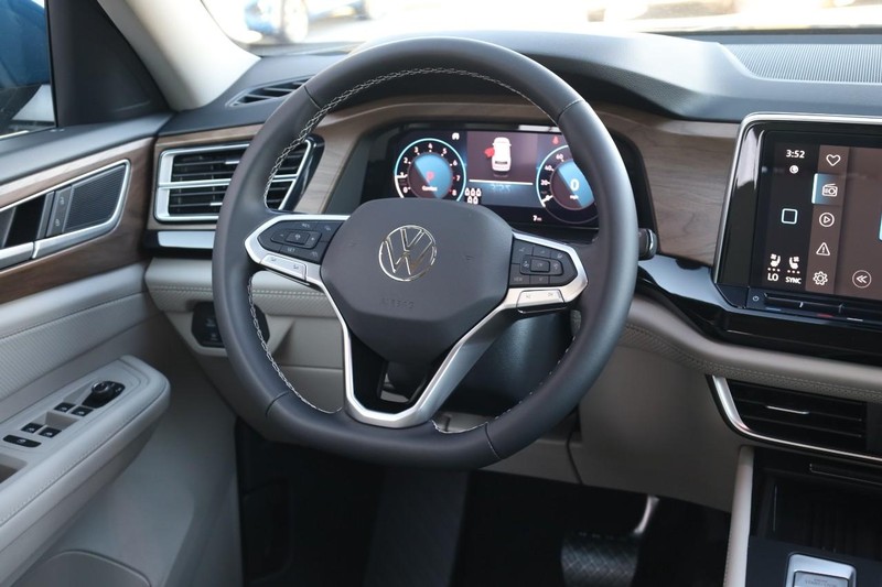 Volkswagen Atlas Vehicle Image 25