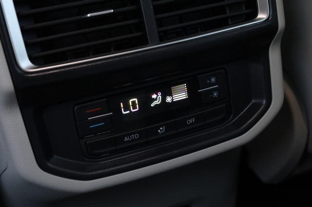 Volkswagen Atlas Vehicle Image 23