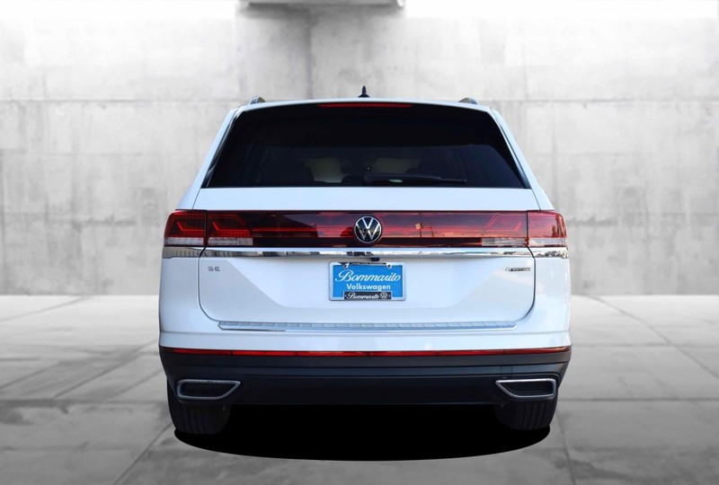Volkswagen Atlas Vehicle Image 06