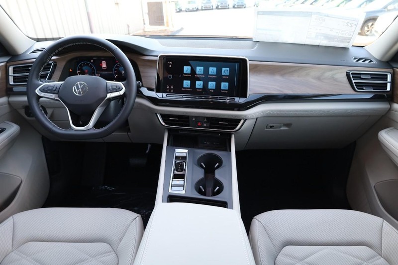 Volkswagen Atlas Vehicle Image 24