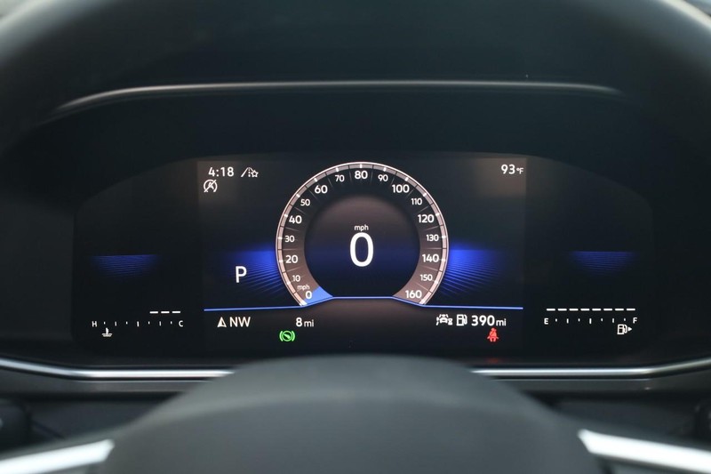 Volkswagen Taos Vehicle Image 12