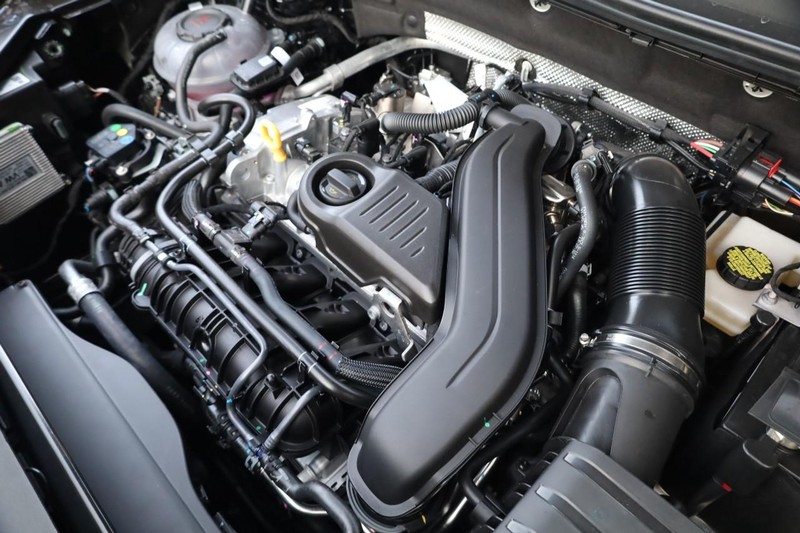 Volkswagen Taos Vehicle Image 25