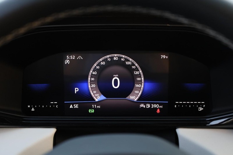 Volkswagen Taos Vehicle Image 10