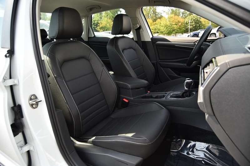 Volkswagen Jetta Vehicle Image 21