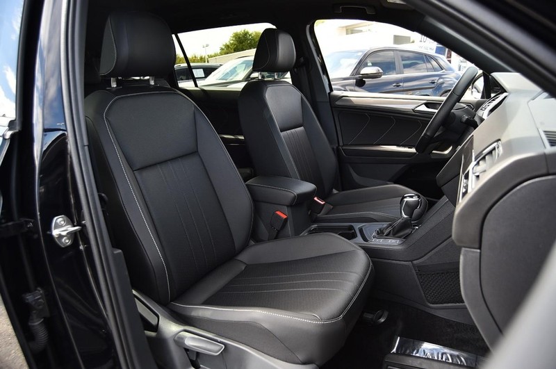 Volkswagen Tiguan Vehicle Image 20