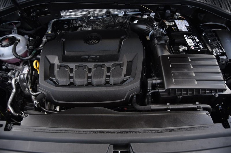 Volkswagen Tiguan Vehicle Image 28