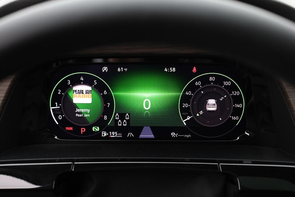 Volkswagen Atlas Vehicle Full-screen Gallery Image 15