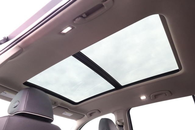 Volkswagen Atlas Vehicle Image 13