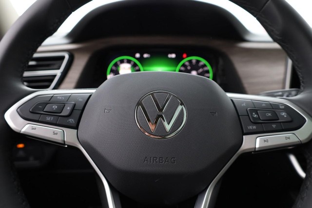 Volkswagen Atlas Vehicle Image 14