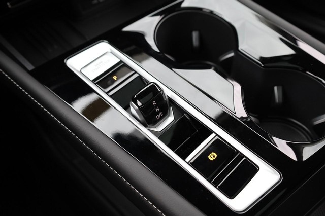 Volkswagen Atlas Vehicle Image 21