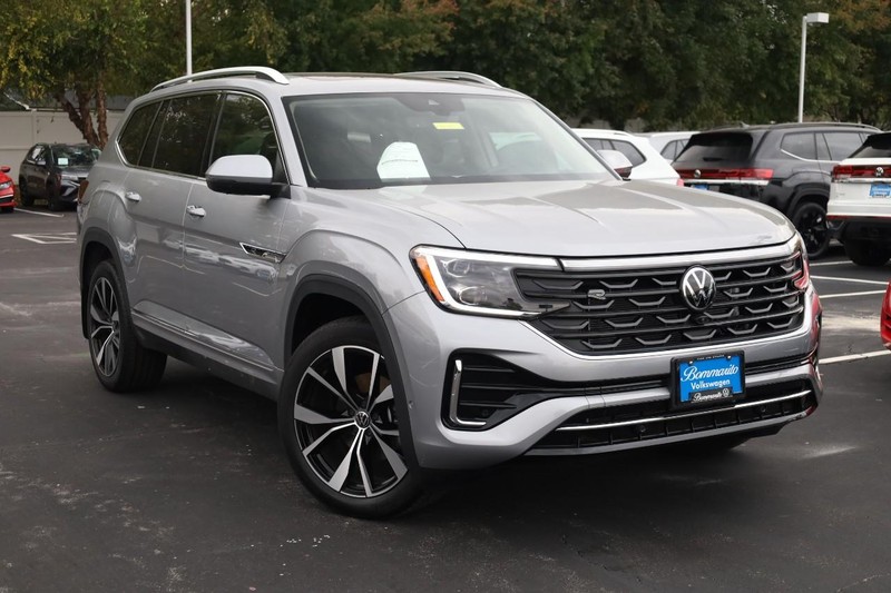 Volkswagen Atlas Vehicle Image 02