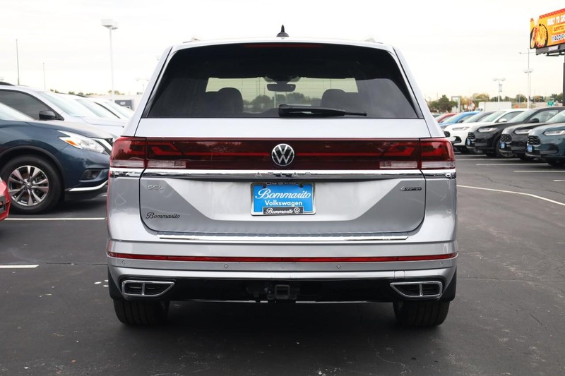 Volkswagen Atlas Vehicle Image 06