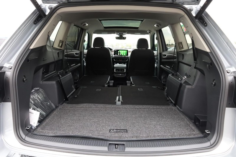 Volkswagen Atlas Vehicle Image 09