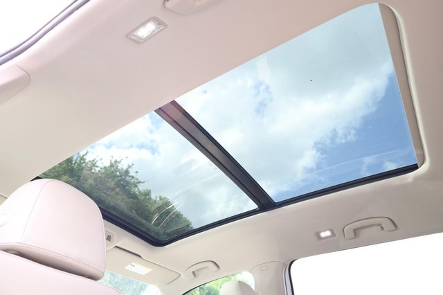 Volkswagen Atlas Vehicle Image 12