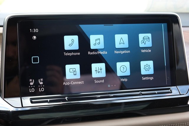 Volkswagen Atlas Vehicle Image 15