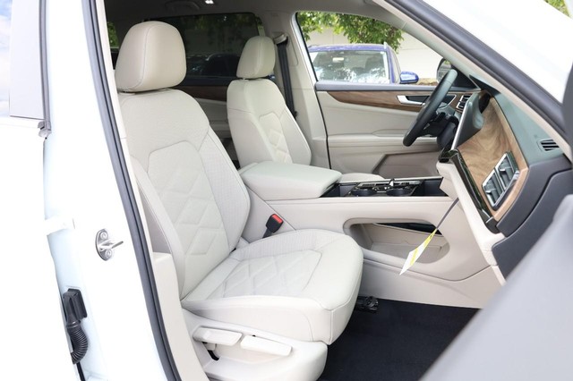 Volkswagen Atlas Vehicle Image 31