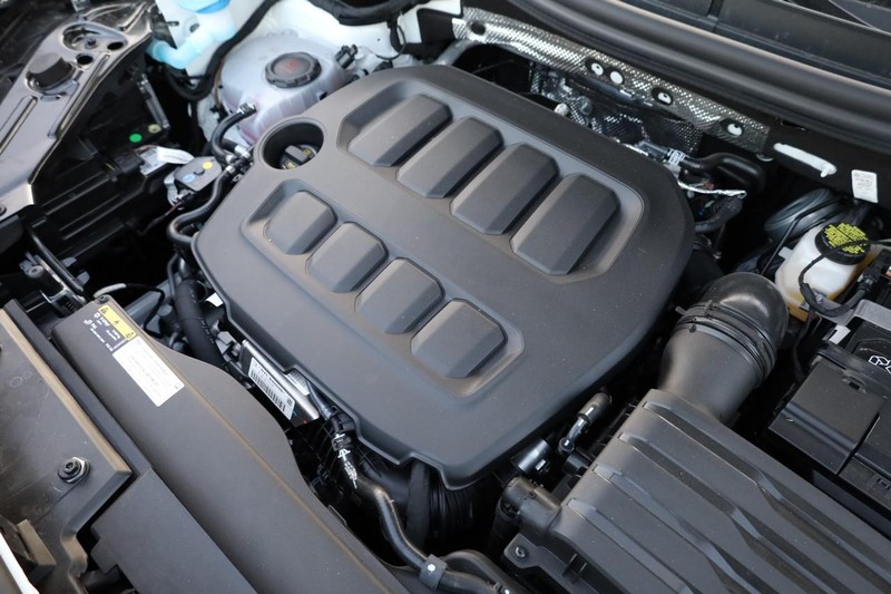 Volkswagen Tiguan Vehicle Image 26