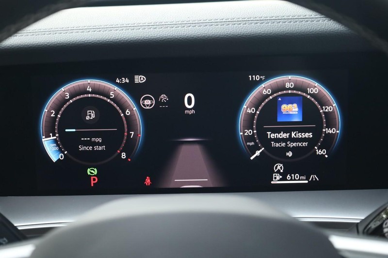 Volkswagen Tiguan Vehicle Image 12