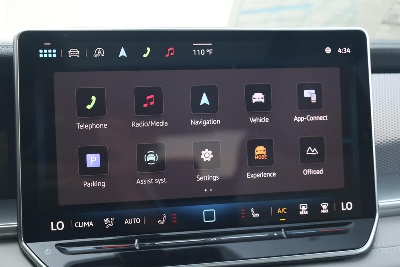 Volkswagen Tiguan Vehicle Image 13