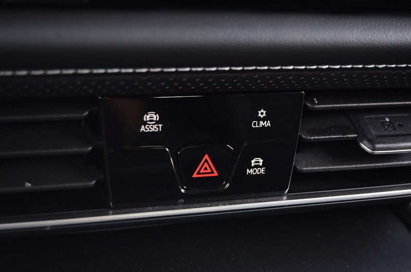 Volkswagen Atlas Vehicle Image 14