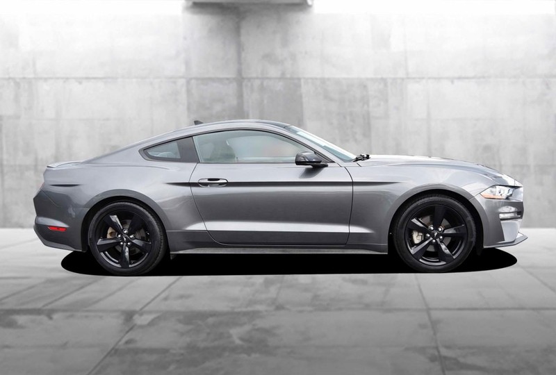 Ford Mustang Vehicle Image 05