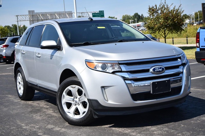 Ford Edge Vehicle Image 02