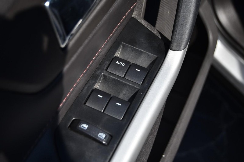 Ford Edge Vehicle Image 08