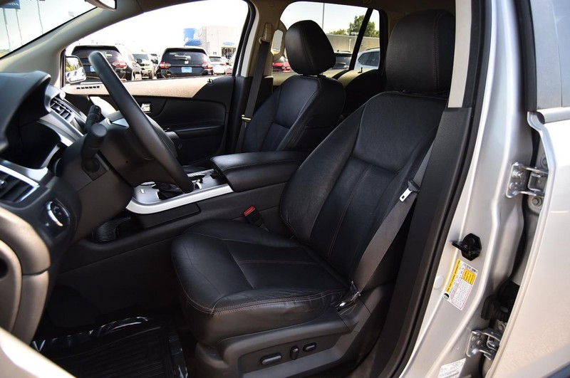 Ford Edge Vehicle Image 16