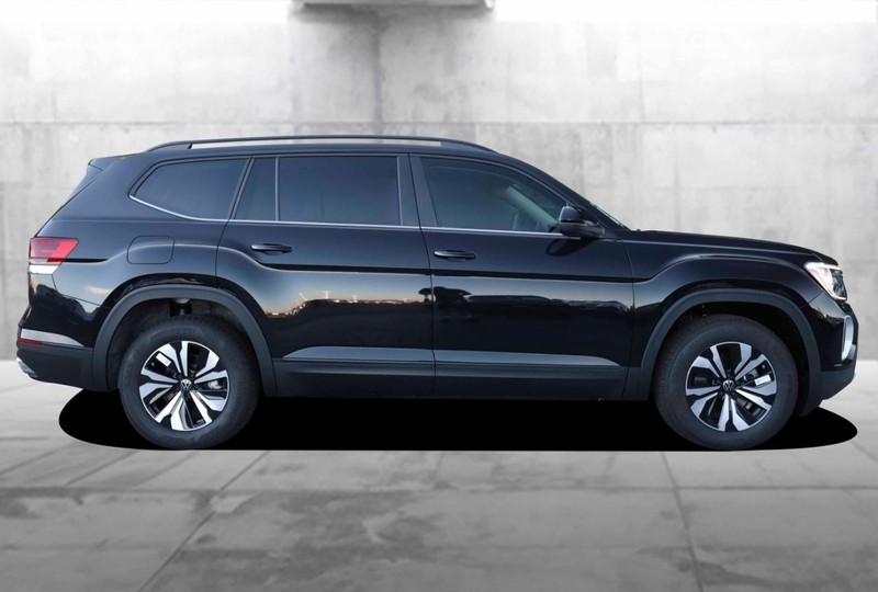 Volkswagen Atlas Vehicle Image 05