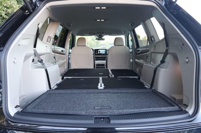 Volkswagen Atlas Vehicle Image 09