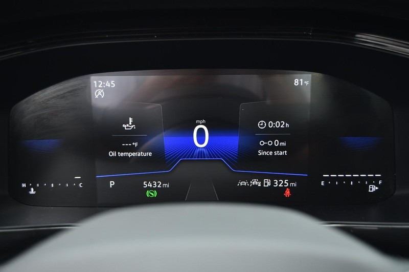 Volkswagen Taos Vehicle Image 12