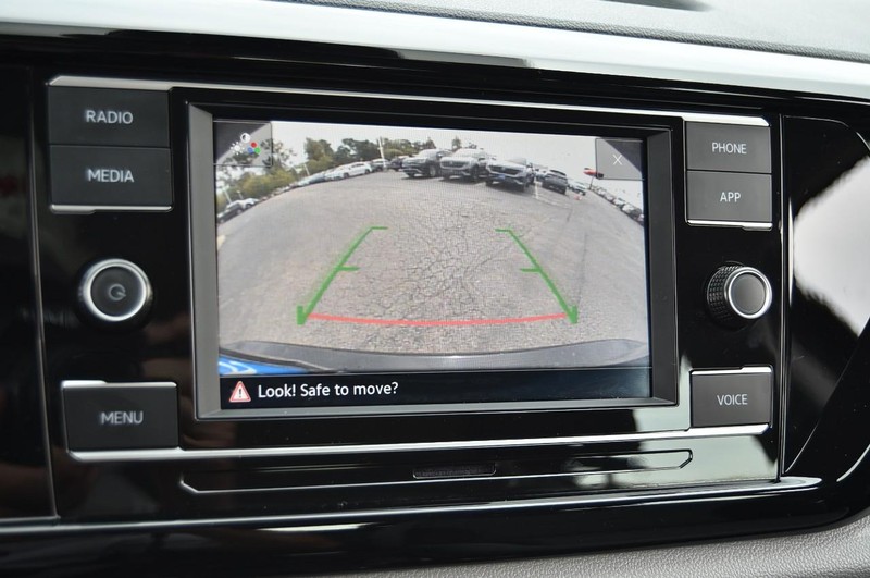 Volkswagen Taos Vehicle Image 13